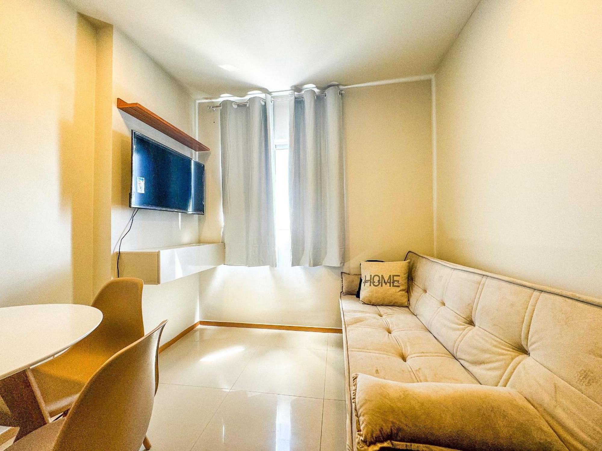 Apto 1 Com Piscina, Metro Apartment